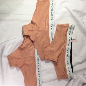 NWT Victoria’s Secret Bundle 3 logo cheeky Panties